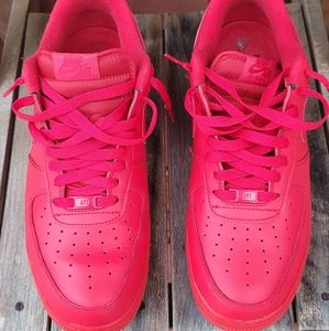 Red Nike Air Force 1